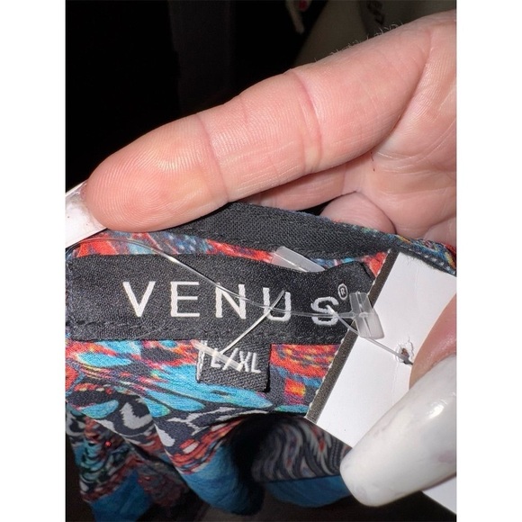 Venus Women's Multicolor Front-Hook Long Cape Beach Cover Up Size L - Picture 14 of 15